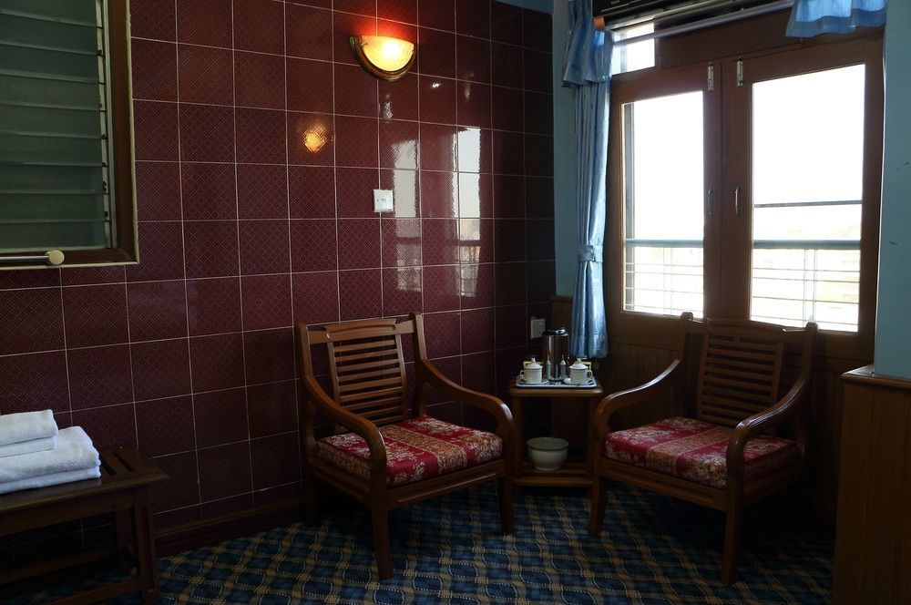 皇家城市酒店 曼德勒 外观 照片